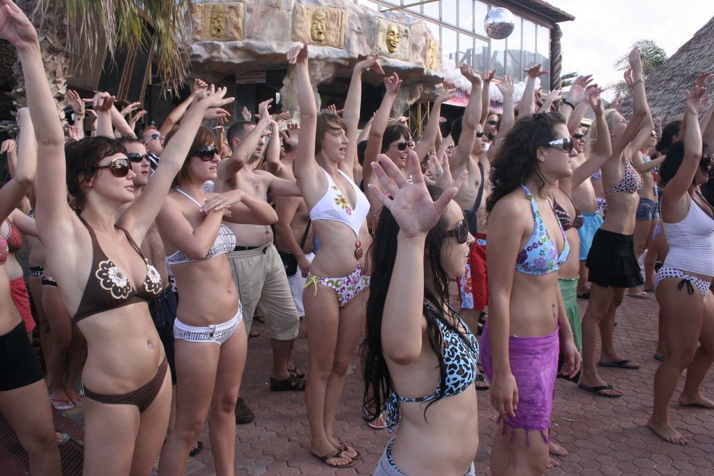 i/Kranj/Absolvent08/02-StarBeach/absolvent 1314.jpg
